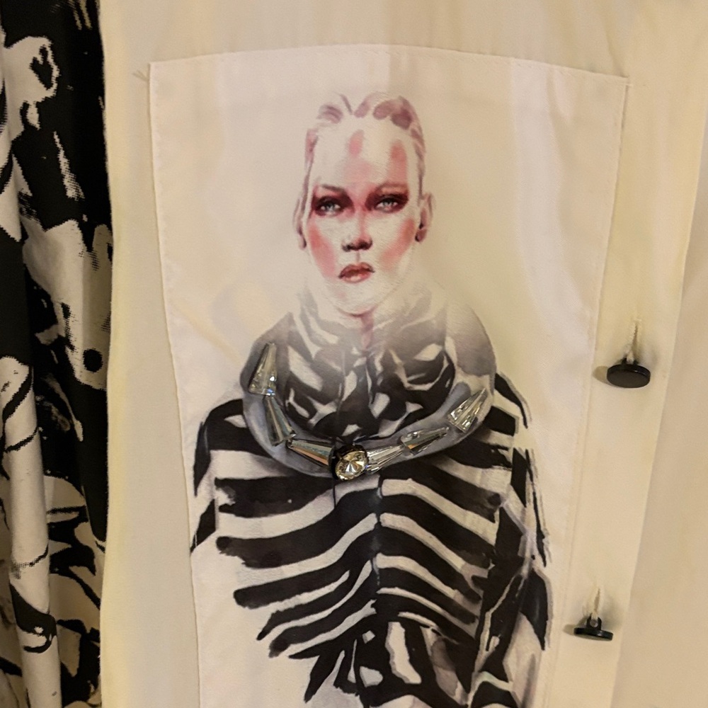 Design Lab Boutique Blouse - Picture 3 of 5
